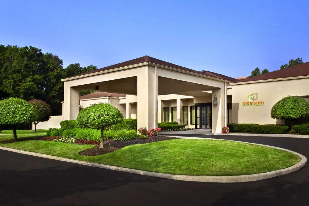 מלון Courtyard By Marriott פוקיפסי מראה חיצוני תמונה