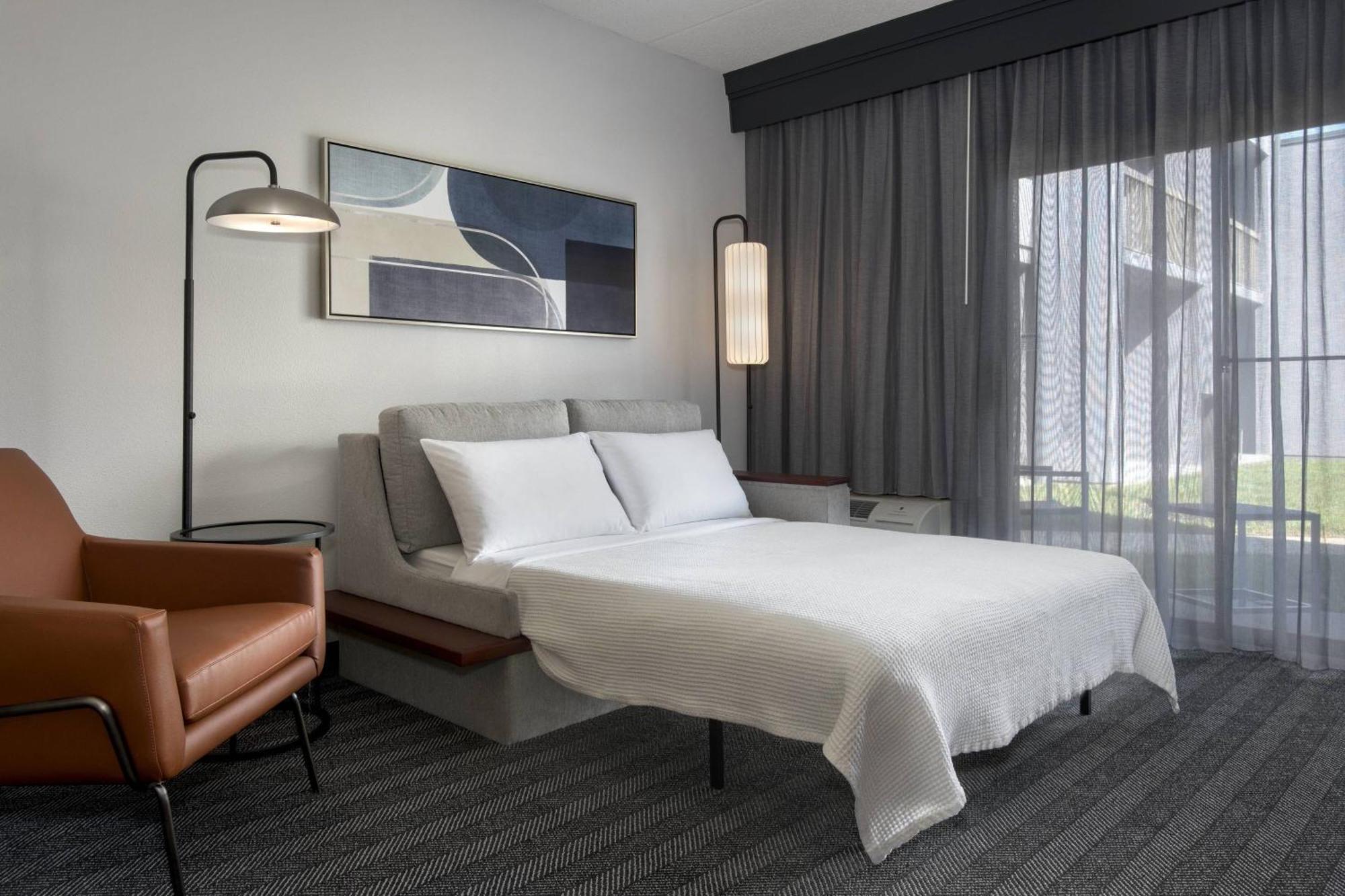 מלון Courtyard By Marriott פוקיפסי מראה חיצוני תמונה