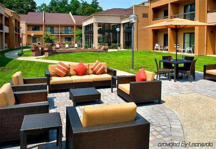 מלון Courtyard By Marriott פוקיפסי מראה חיצוני תמונה